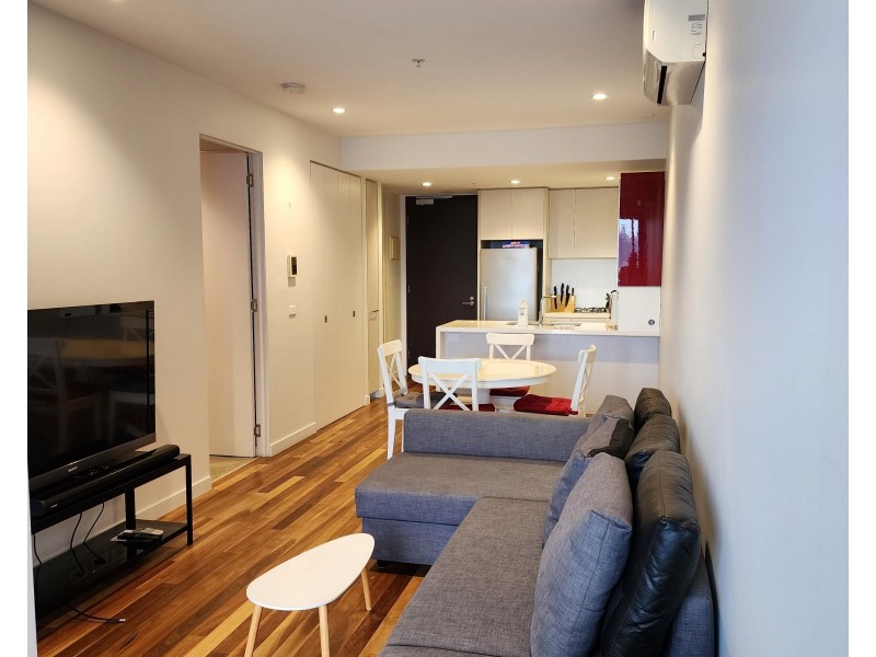 832/18 Albert Street, Footscray VIC 3011