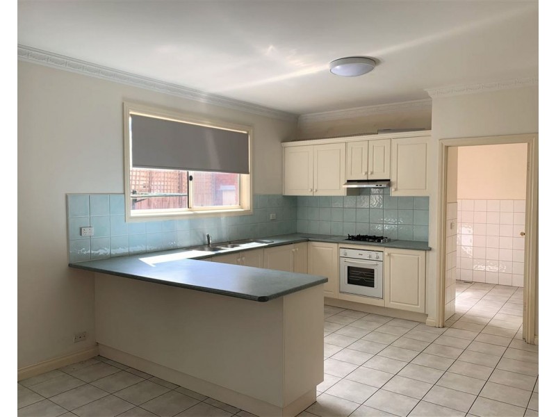 2/43 Panorama Street, Clayton VIC 3168