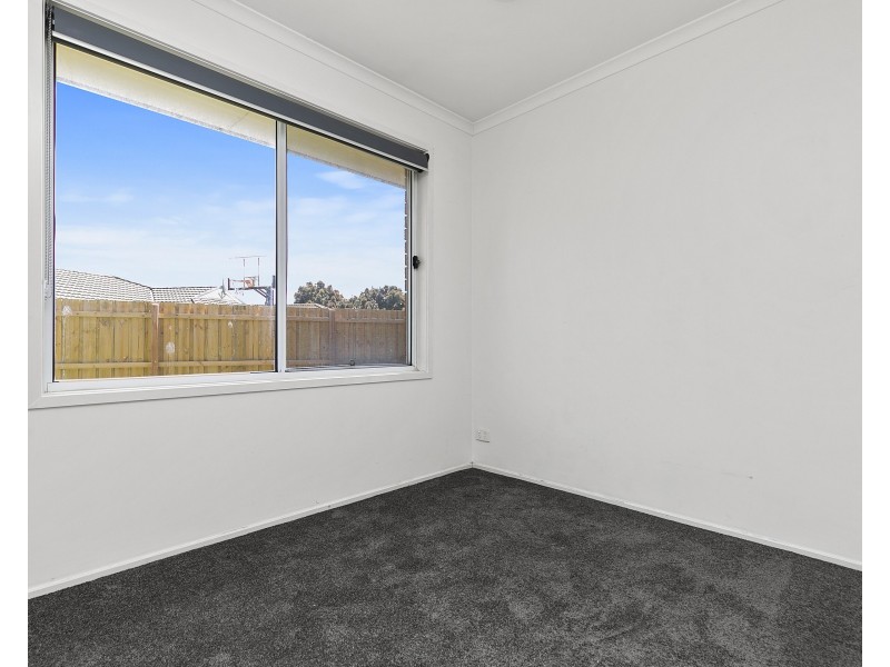 4 Shadi Court, Cranbourne West VIC 3977