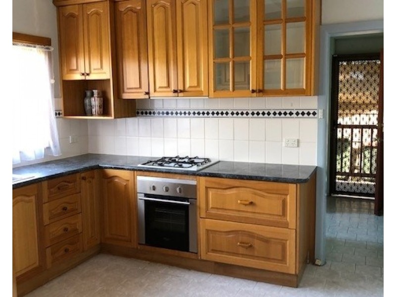 22 Thomas Street, Clayton VIC 3168