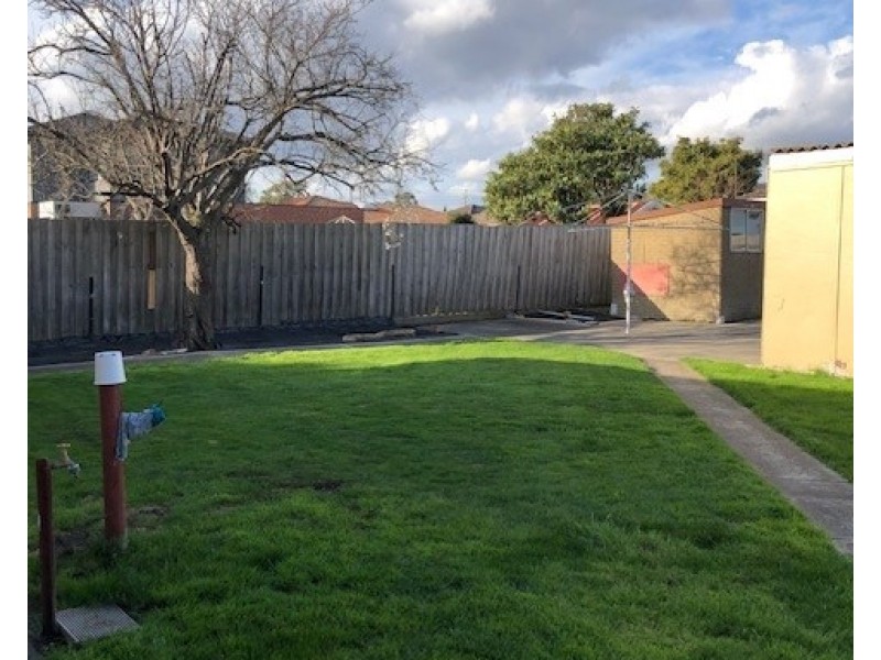 22 Thomas Street, Clayton VIC 3168