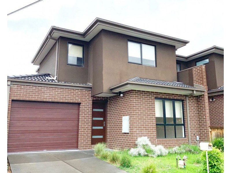 2/54 Edinburgh Street, Oakleigh South VIC 3167