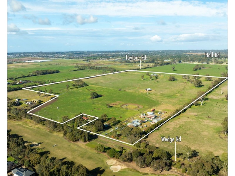 270 Wedge Road, Skye VIC 3977