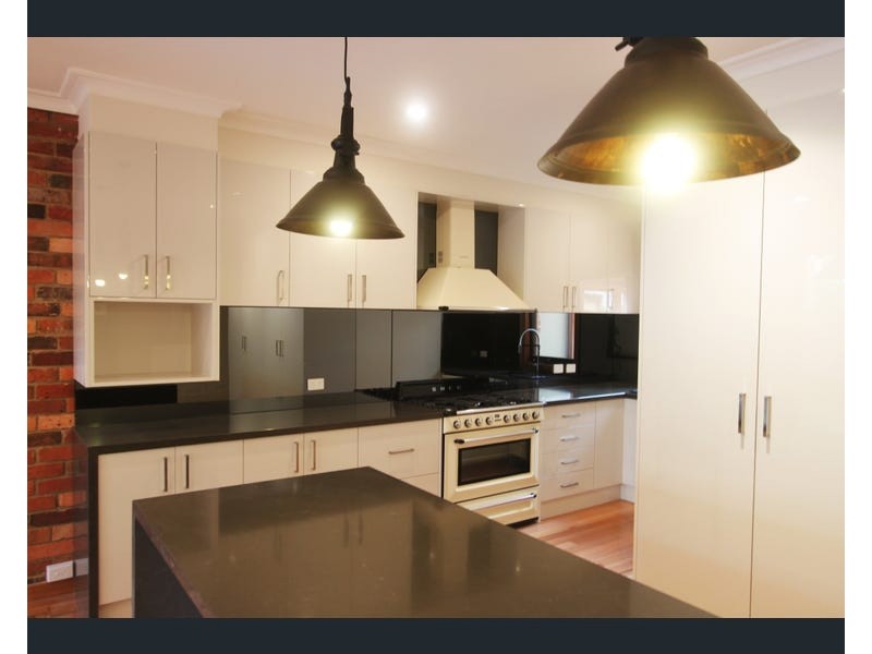 24 Benjamin Street, Parkville VIC 3052