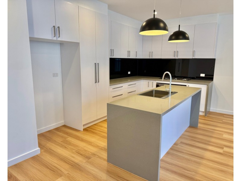 2/126 Cavanagh Street, Cheltenham VIC 3192