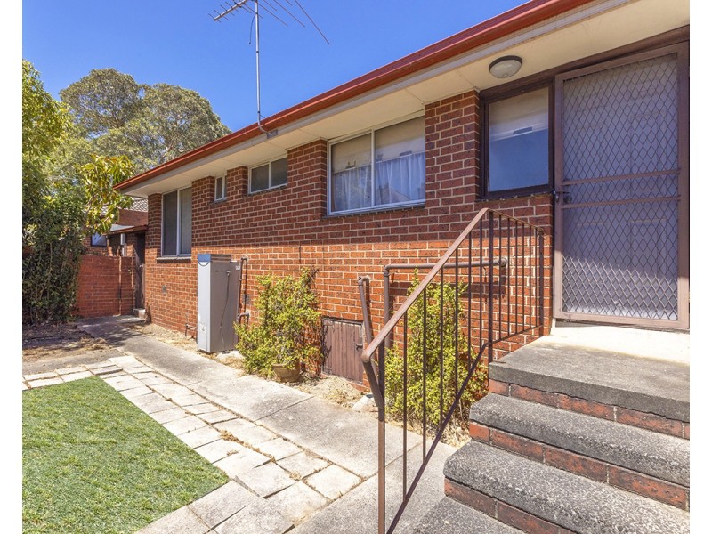 2/24 Suffolk Road, Surrey Hills VIC 3127