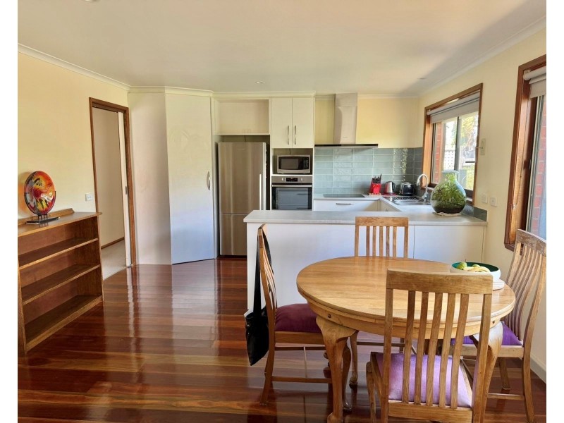 5/16 Newport Road, Clayton South VIC 3169