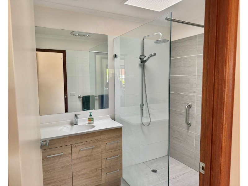 5/16 Newport Road, Clayton South VIC 3169