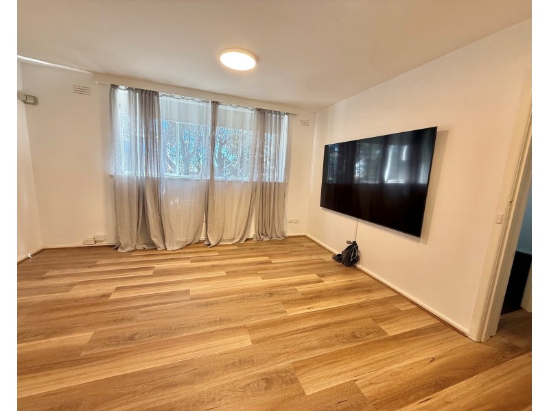 2/118 Holmes Road, Moonee Ponds VIC 3039