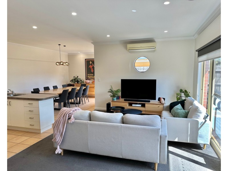 5 Burns Street, Moonee Ponds VIC 3039