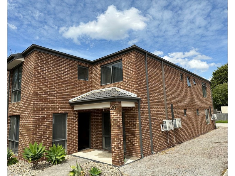 2/20 Myriong Street, Clayton VIC 3168