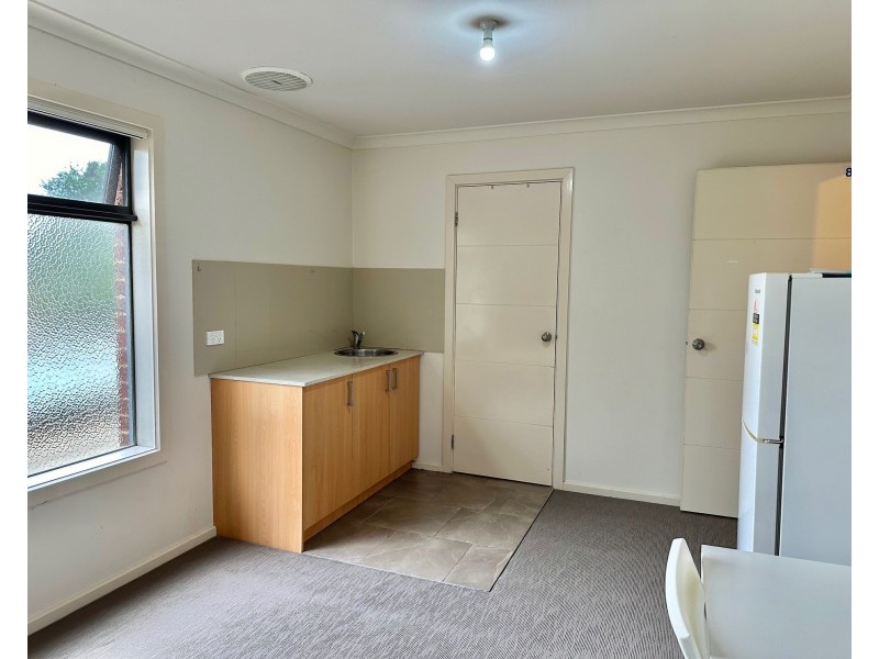 8/20 Myriong Street, Clayton VIC 3168