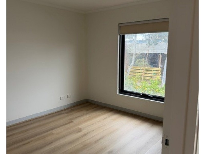14/28 Burton Avenue, Clayton VIC 3168