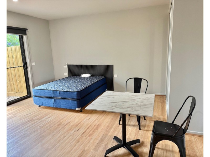 Studio 1-9/351 Frankston – Dandenong Road Service Road, Frankston North VIC 3200