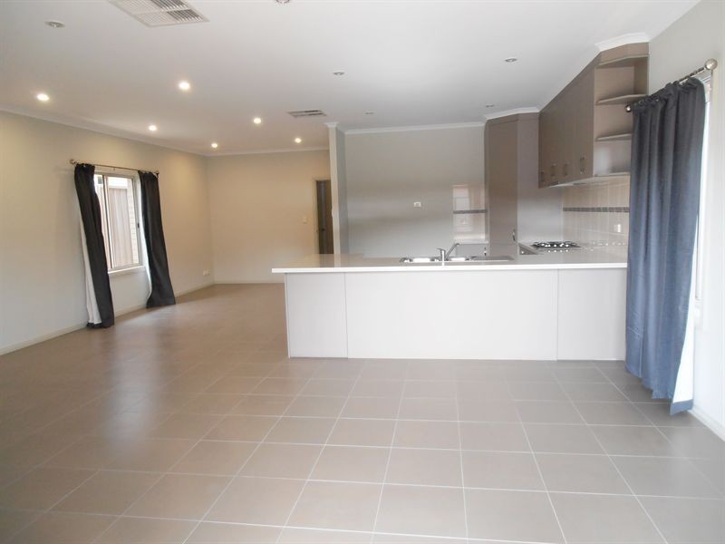 19 A Wyn Street, Campbelltown SA 5074