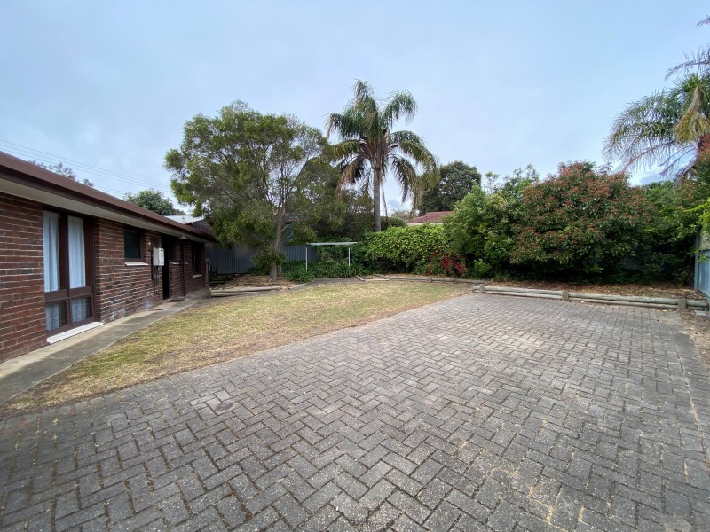 19 Carnoustie Avenue, Fairview Park SA 5126