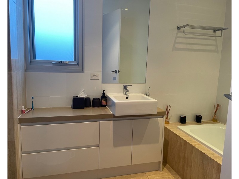27a Sando Avenue, Tranmere SA 5073