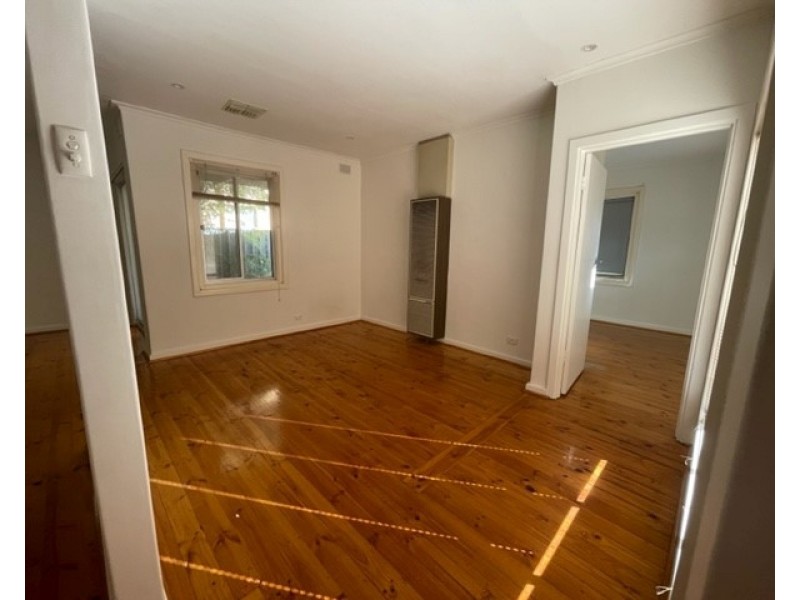 5 Laurel Avenue, Campbelltown SA 5074