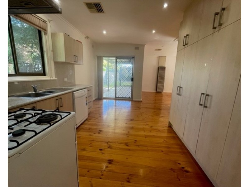 5 Laurel Avenue, Campbelltown SA 5074