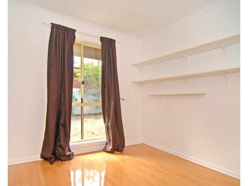 7 Lisa Court, Paradise SA 5075