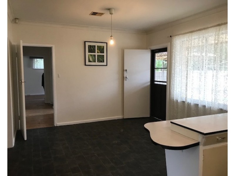 2 Tenterden Street, Woodville South SA 5011