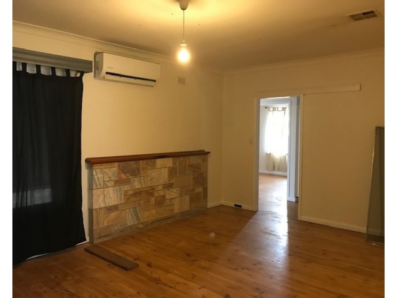 2 Tenterden Street, Woodville South SA 5011