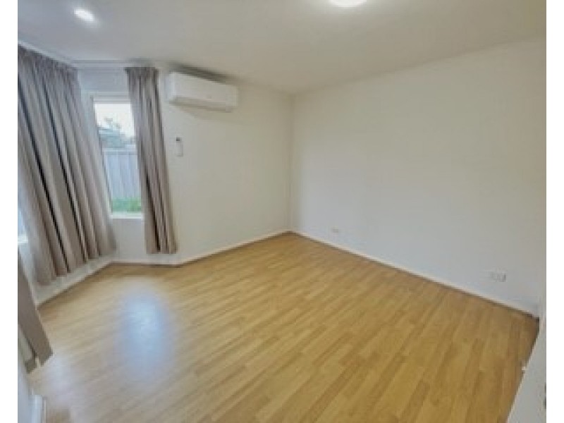 1/7 Royal Close, Findon SA 5023