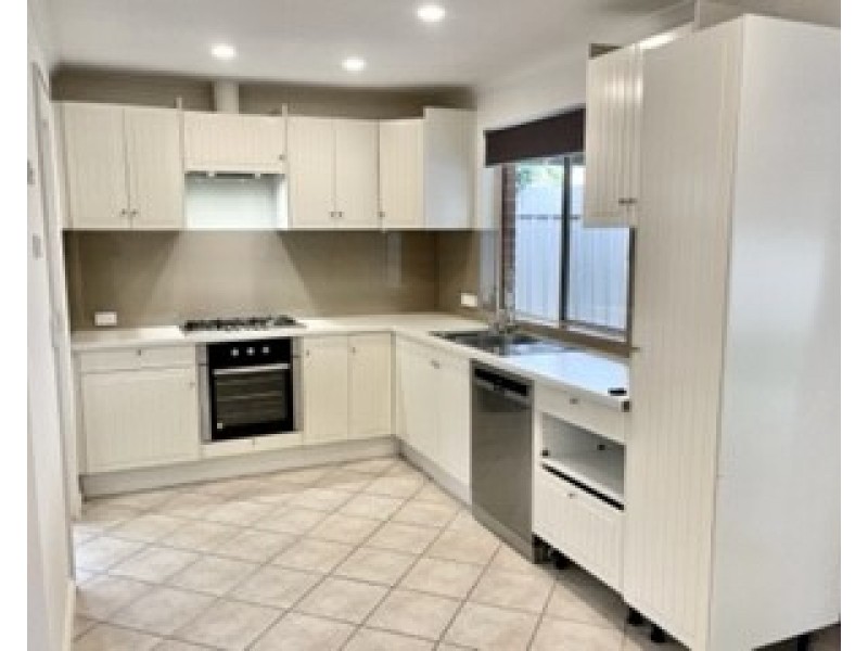 1/7 Royal Close, Findon SA 5023
