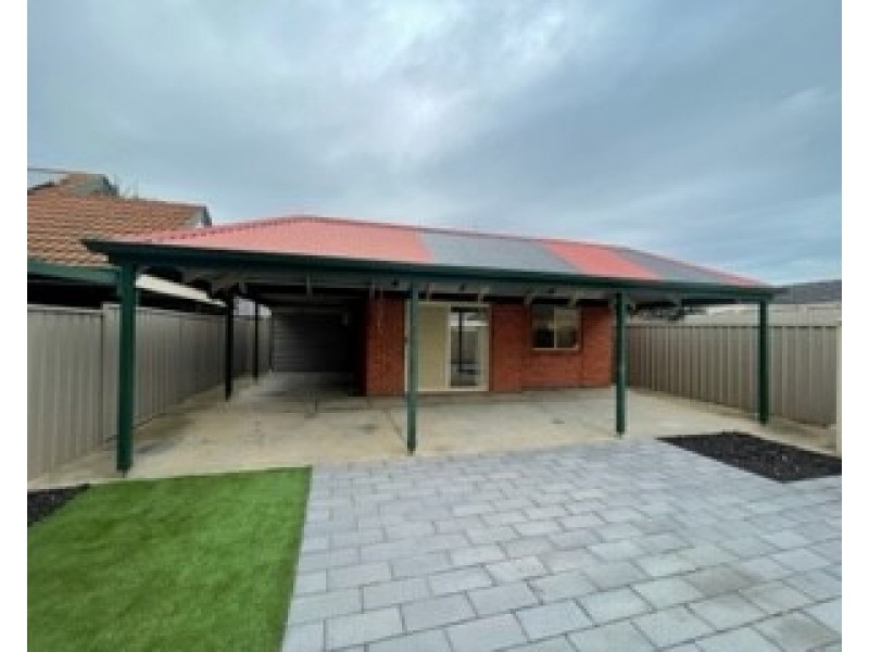 1/7 Royal Close, Findon SA 5023