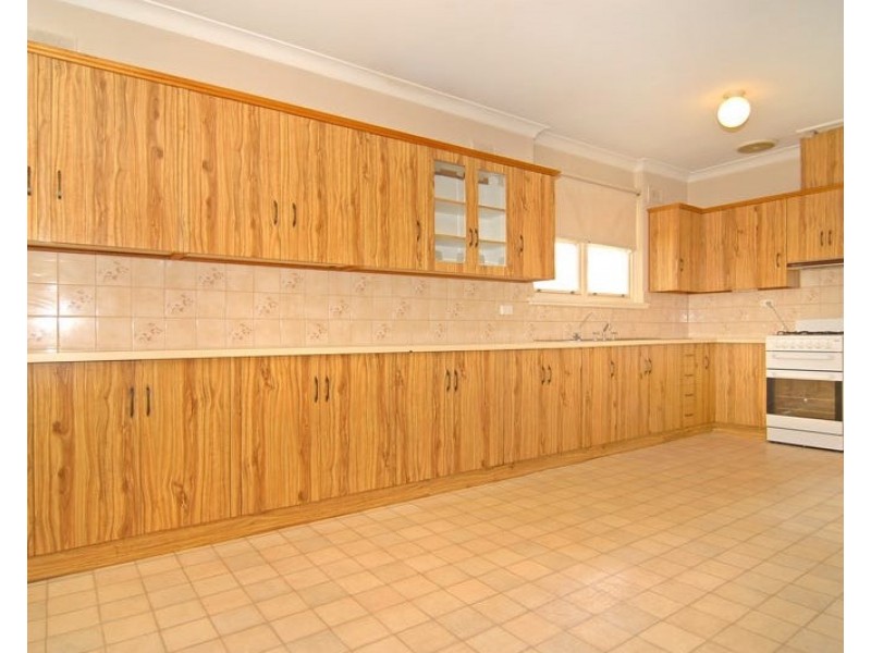 7 Moseley Road, Paradise SA 5075