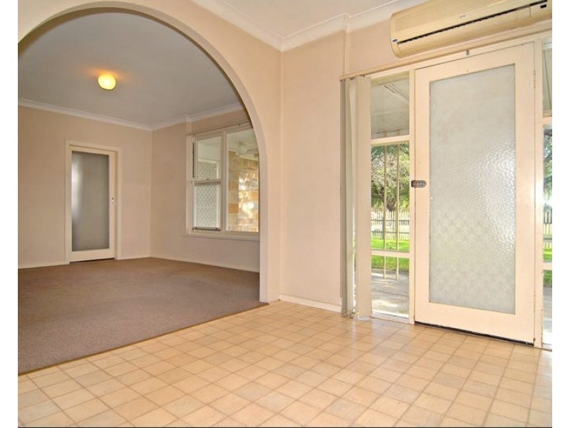 7 Moseley Road, Paradise SA 5075