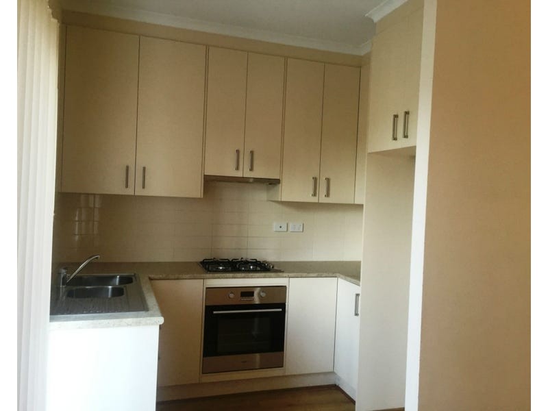 2/17 Euston Walk, Mawson Lakes SA 5095