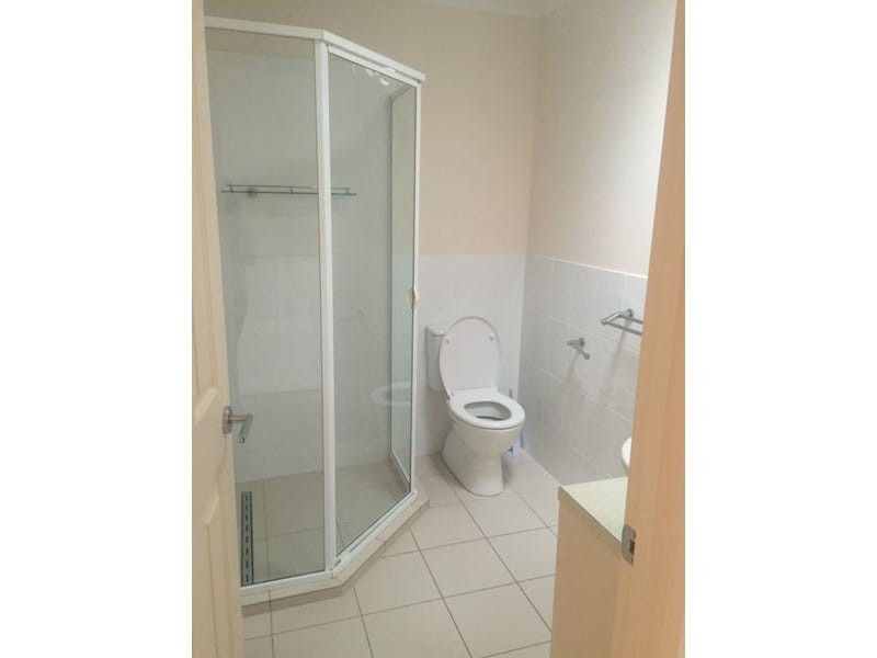 2/17 Euston Walk, Mawson Lakes SA 5095