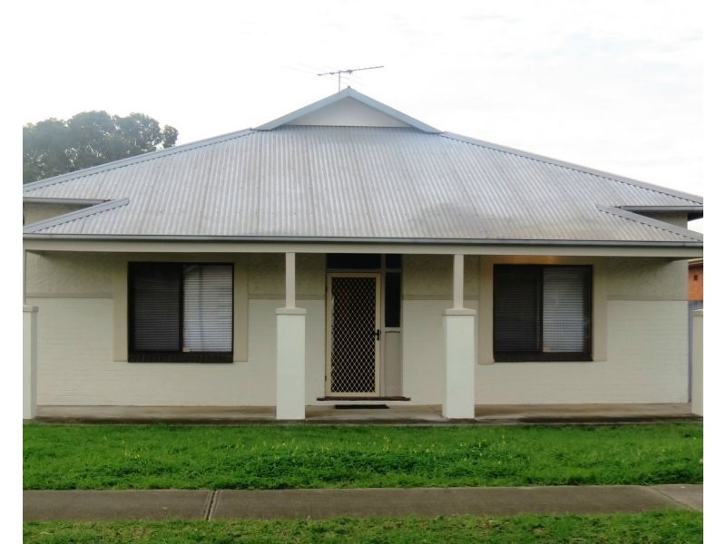 25 Ward Street, Pennington SA 5013