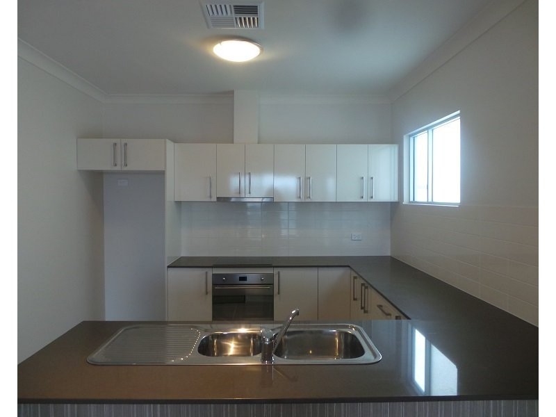 310/16 Mann Drive, Brompton SA 5007