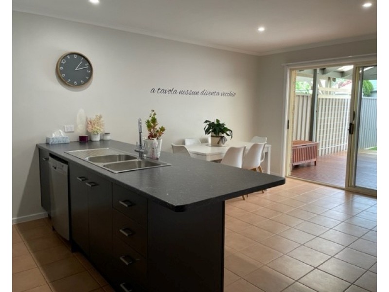 34 Sir Ross Smith Boulevard, Oakden SA 5086