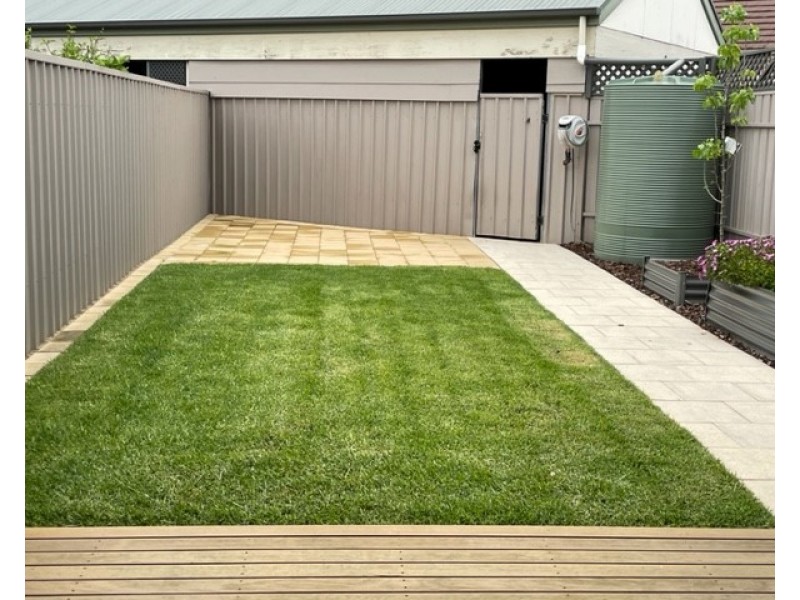 34 Sir Ross Smith Boulevard, Oakden SA 5086