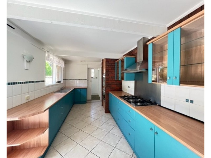 75 Quinton Court, Pasadena SA 5042