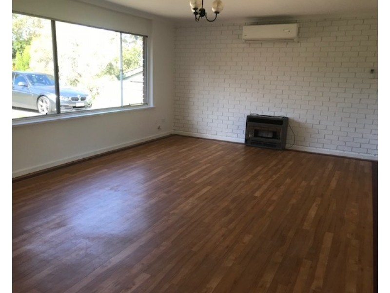 107 Sunnymeade Avenue, Aberfoyle Park SA 5159