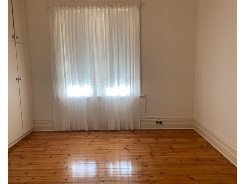 8 Hurtle Street, Croydon SA 5008