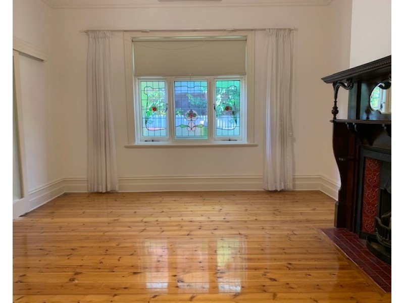 8 Hurtle Street, Croydon SA 5008