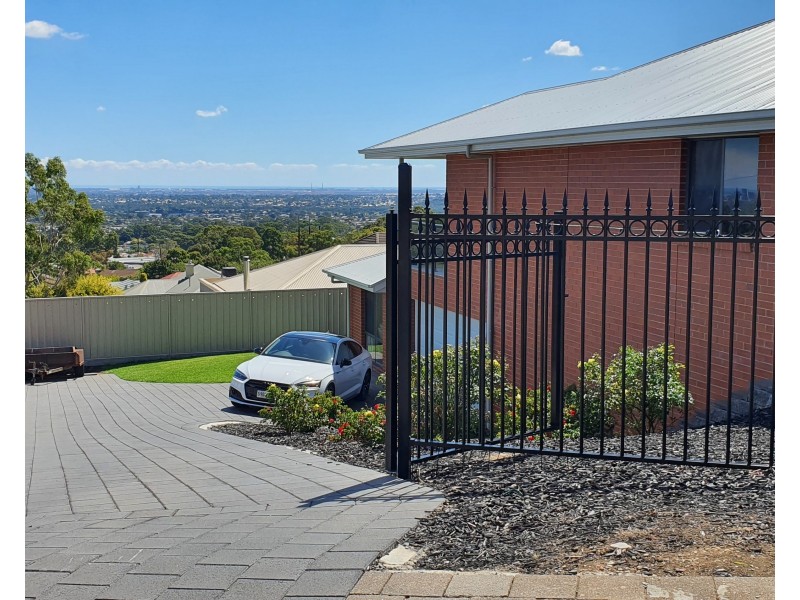1 Coach-House Drive, Teringie SA 5072