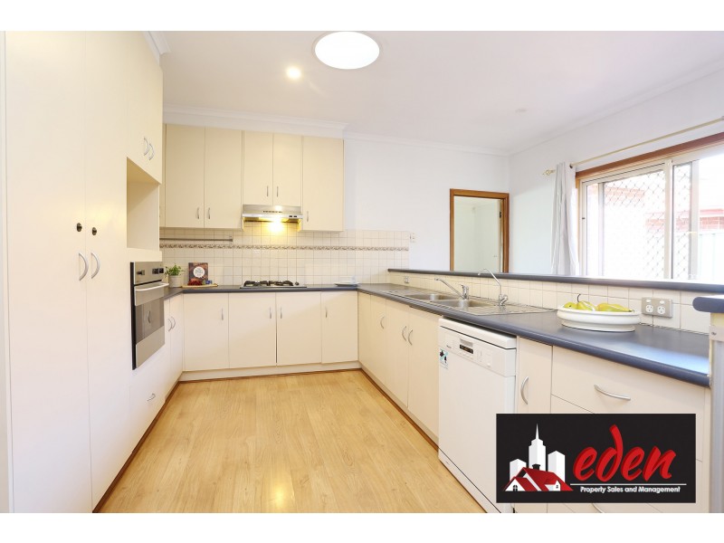 18 Hamilton Place, Mawson Lakes SA 5095