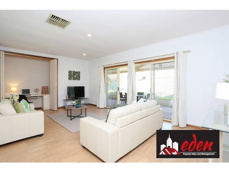 18 Hamilton Place, Mawson Lakes SA 5095