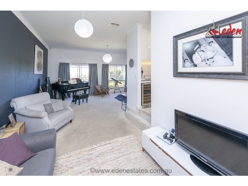 32 Mary Penfold Drive, Rosslyn Park SA 5072