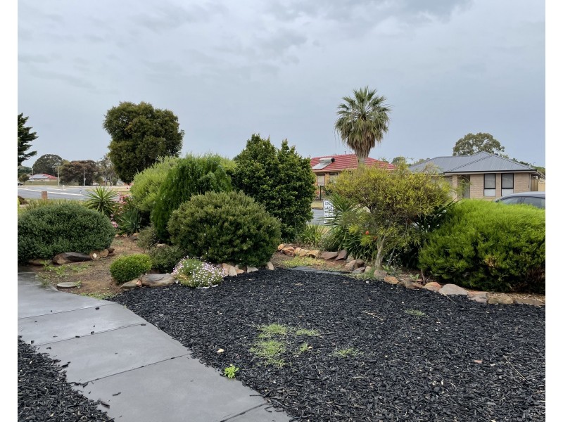 27 McKenzie Road, Elizabeth Downs SA 5113
