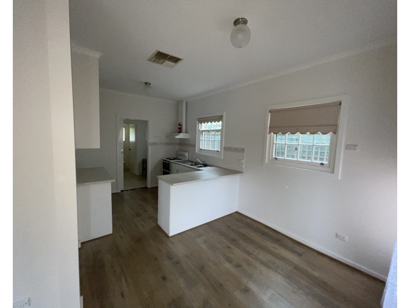 27 McKenzie Road, Elizabeth Downs SA 5113
