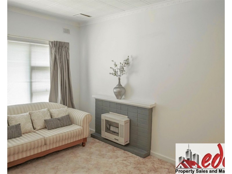 4 Doreen Street, Rostrevor SA 5073