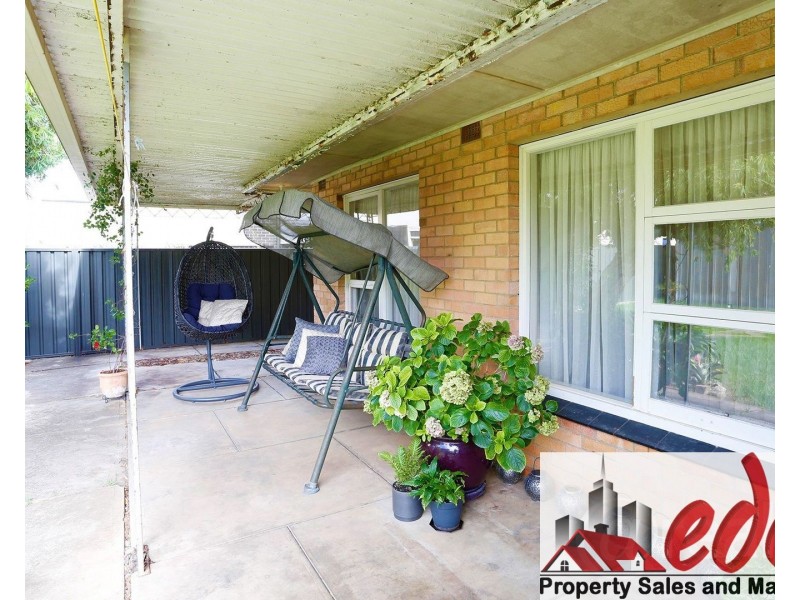 4 Doreen Street, Rostrevor SA 5073