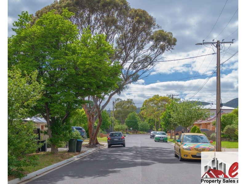 4 Doreen Street, Rostrevor SA 5073